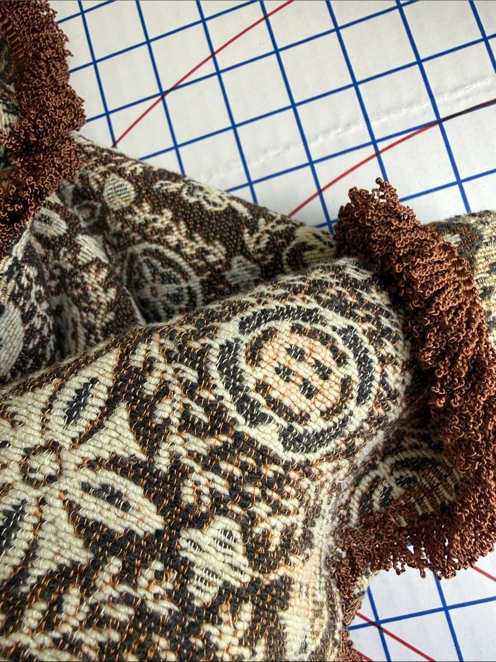 Vintage Folk Art Jacquard Woven Throw Lap Blanket Barn Floral Fringe 50x40